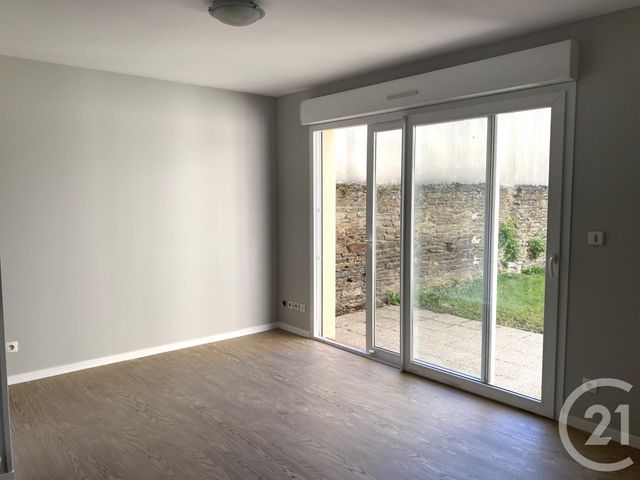 Appartement F2 à louer - 2 pièces - 34.8 m2 - ST LO - 50 - BASSE-NORMANDIE - Century 21 Delucimmo